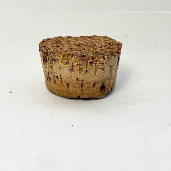 Handmade Studio Pottery Stoneware Storage Jar with Cork Lid - Picture 8 of 8